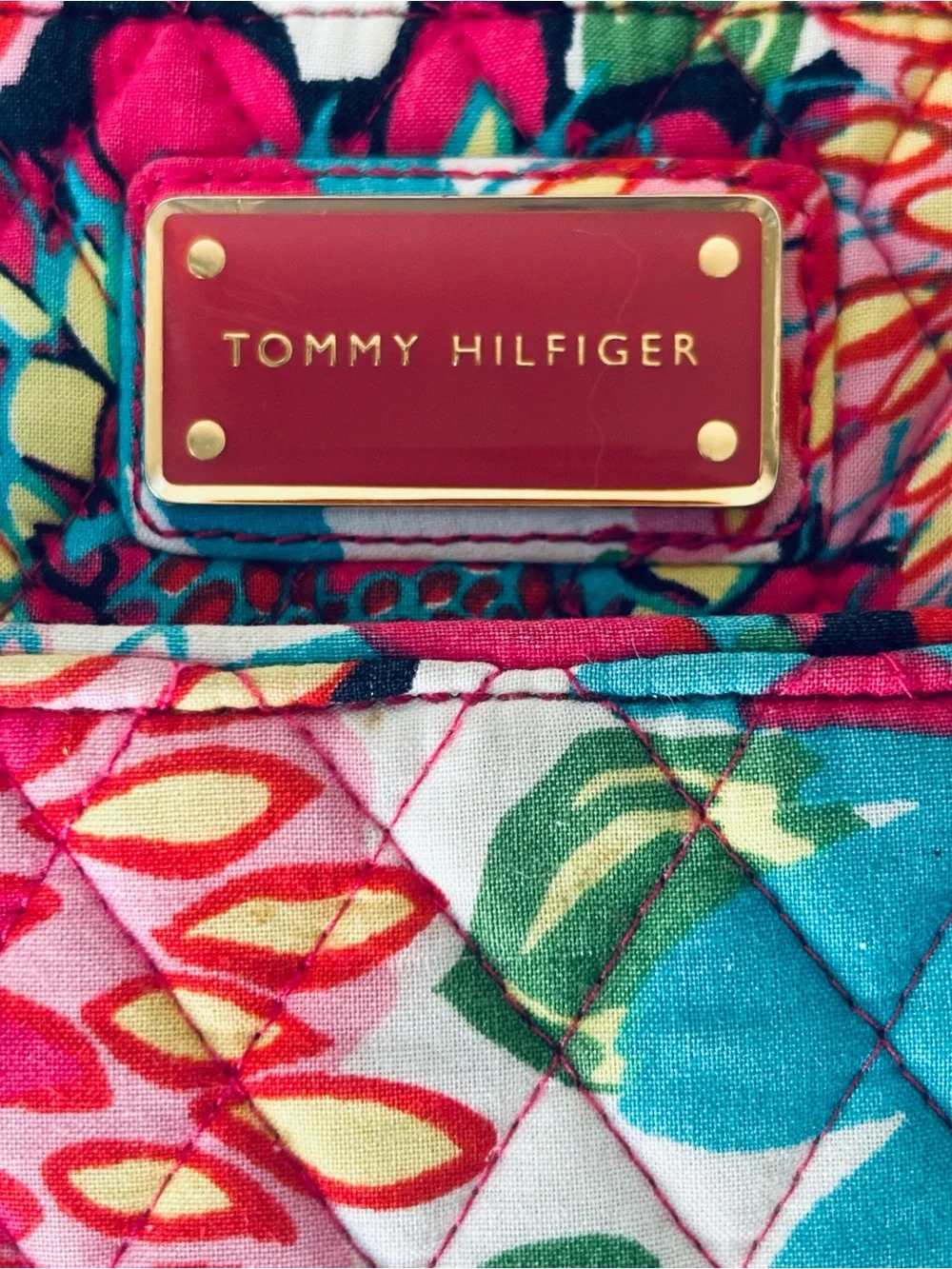 🌻 Tommy Hilfiger Vintage Floral Quilted Crossbody Bag EUC